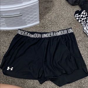 NWOT Black Under Armor Shorts